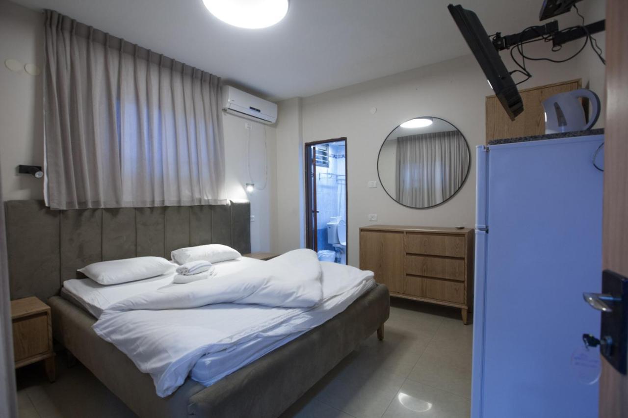 Puy Ahuzat Haosher Hotel Tiberias Exterior foto