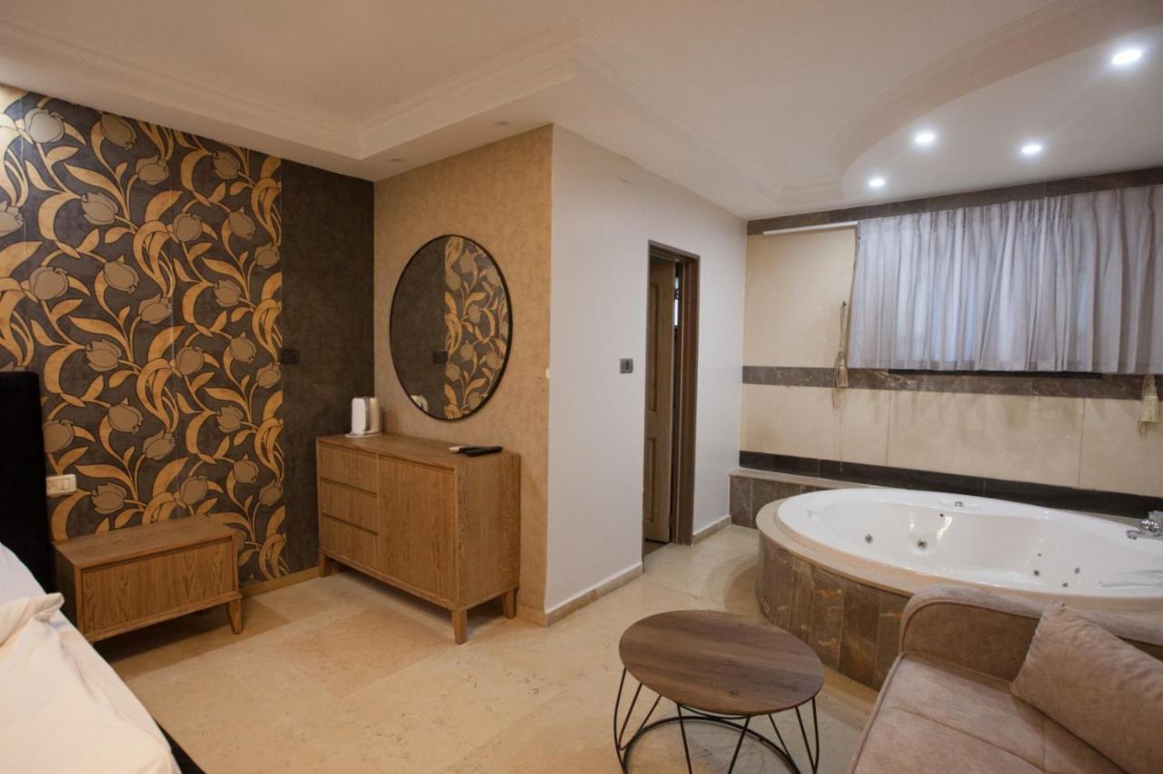 Puy Ahuzat Haosher Hotel Tiberias Exterior foto