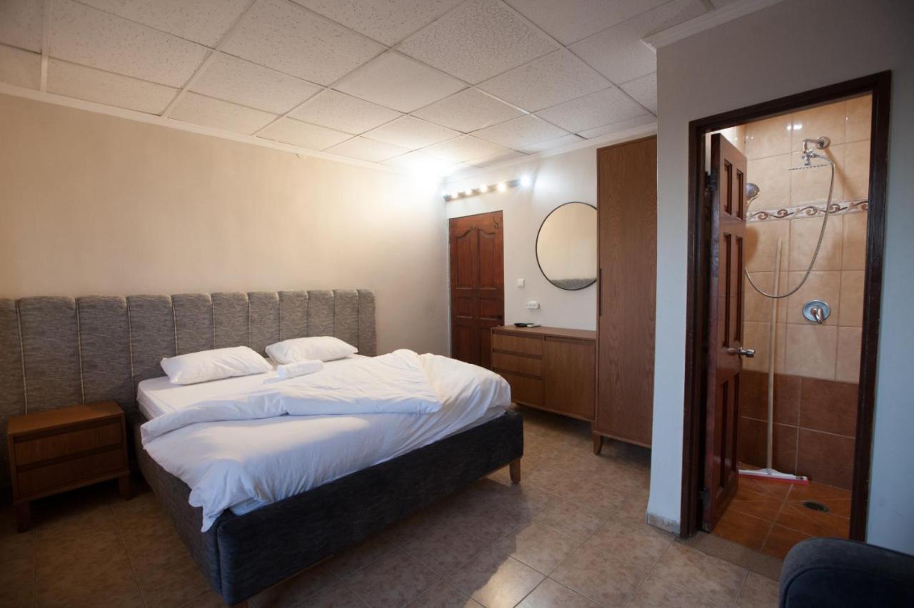 Puy Ahuzat Haosher Hotel Tiberias Exterior foto